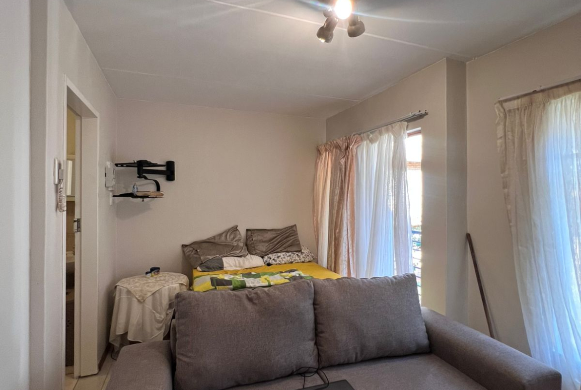 PHOTO-2025-10-07-18-44-40 2