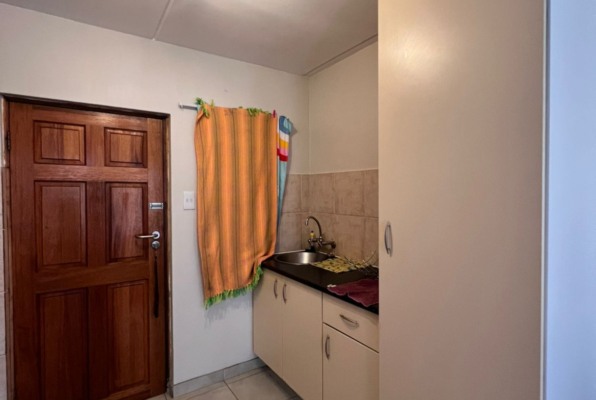 PHOTO-2025-10-07-18-44-42