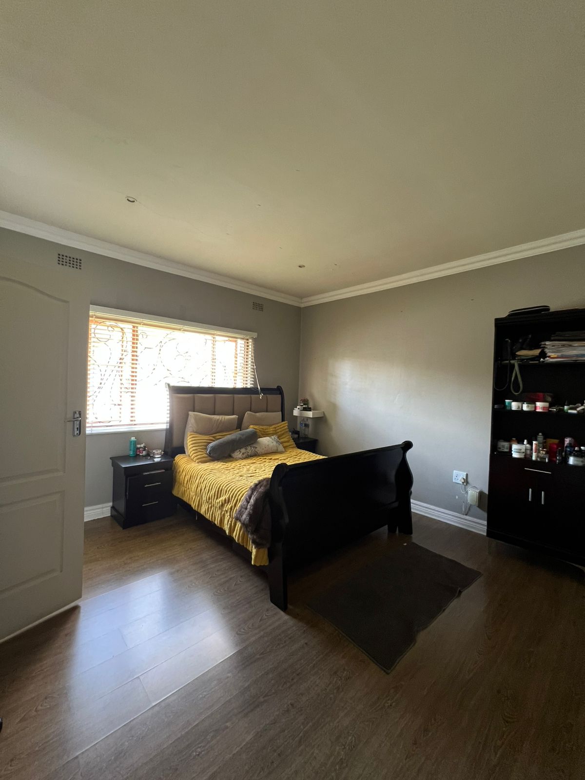 03fb8078-e544-467f-a3e1-09c226bfcb36