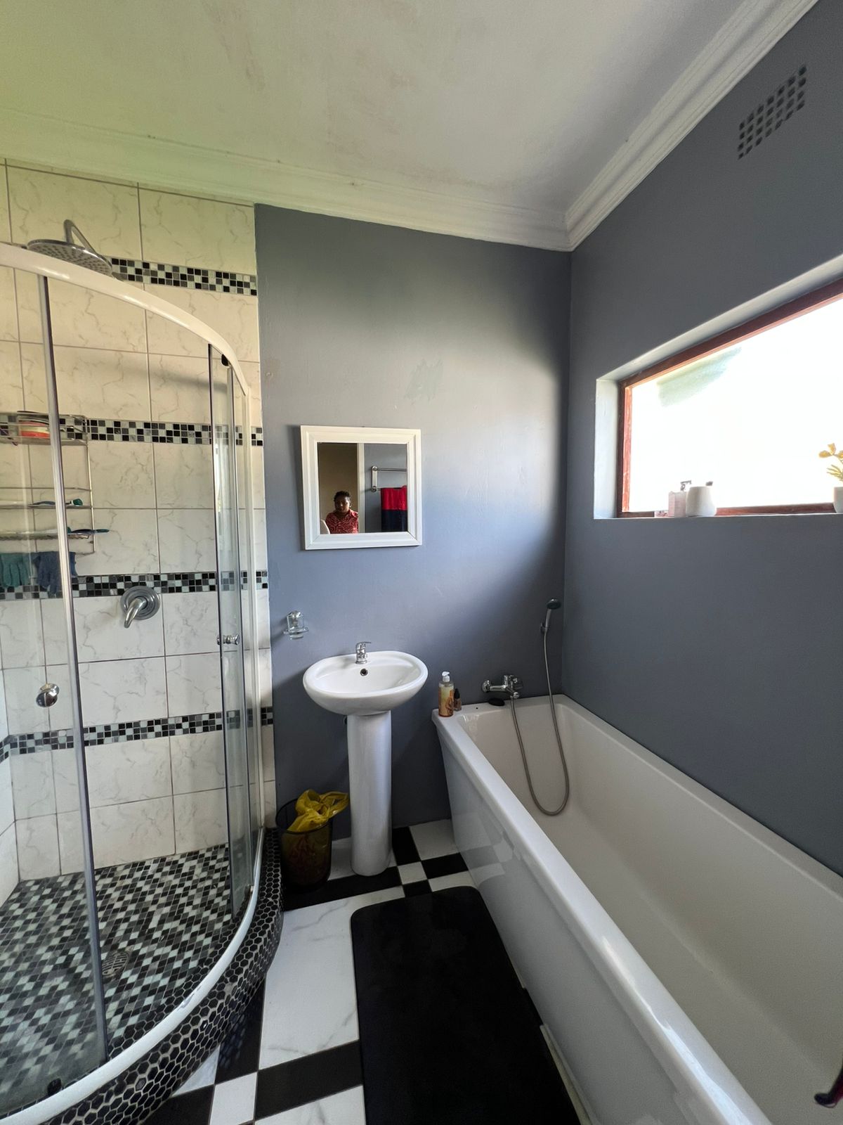 6b4a0ceb-8b56-440e-aa99-13a91ff81234