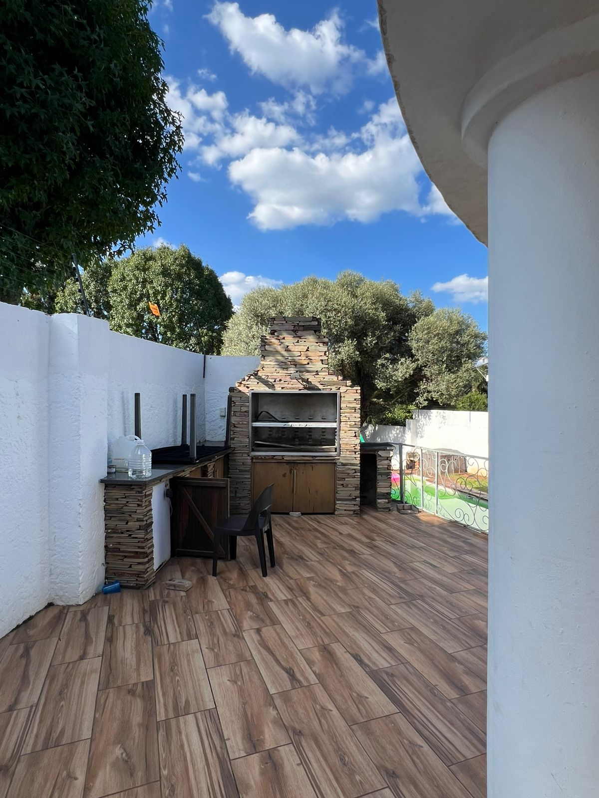 9cfb8130-7508-4823-b651-18ae12eeb992